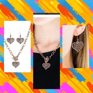 NWT Filigree copper heart necklace set